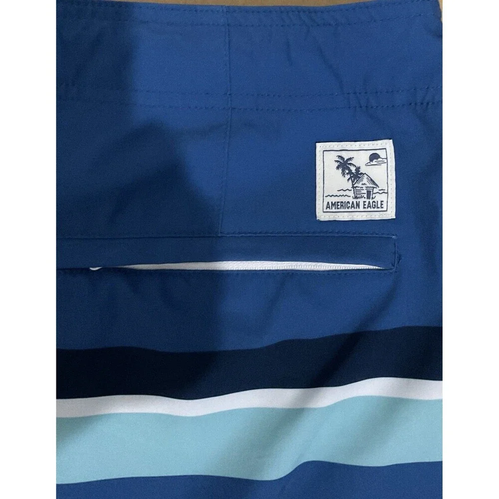 American Eagle Men's Blue Striped Board Shorts